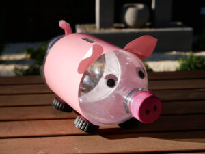 How to Make a Piggy Bank With a Water Bottle? 8 Easy Steps!