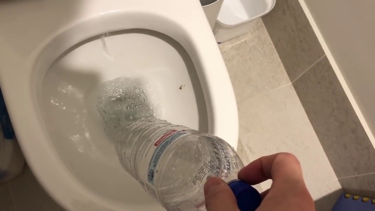 How to Unclog a Toilet With a Water Bottle
